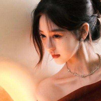 屋顶上的绿宝石